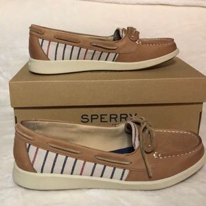 Brand new Sperry top-sider. Tan